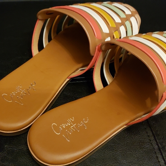 Crown Vintage slip on sandals sz 8 - Picture 4 of 13